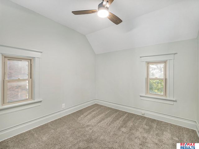 1341 S 27 Street, Omaha, NE 68105