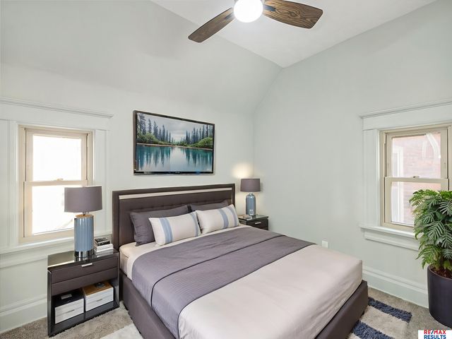 1341 S 27 Street, Omaha, NE 68105