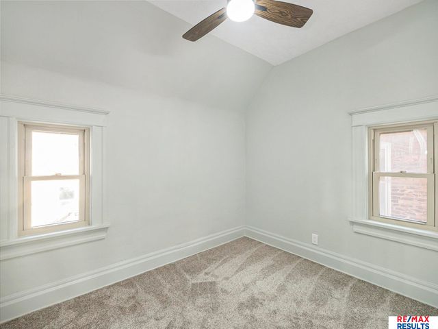 1341 S 27 Street, Omaha, NE 68105