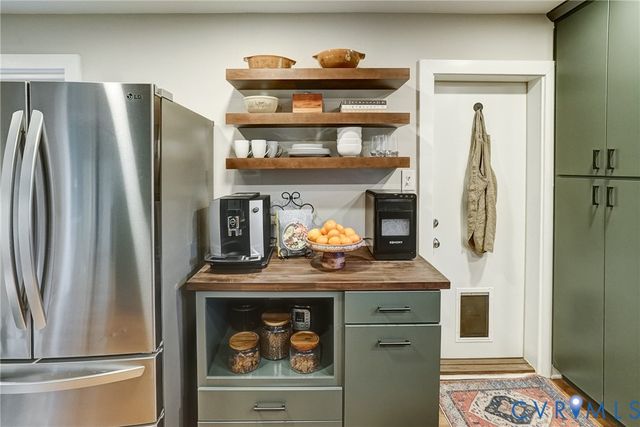 9404 Minna Dr, Henrico, VA 23229