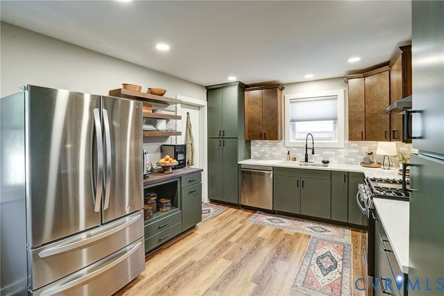 9404 Minna Dr, Henrico, VA 23229