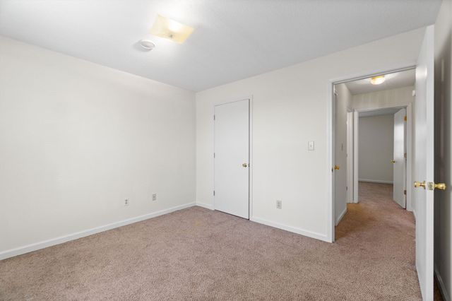 112 Stephanie Dr Apt B, Clarksville, TN 37042