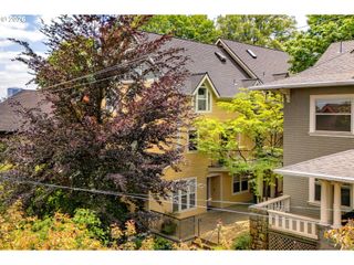 2372 Nw GLISAN St 6, Portland, OR 97210
