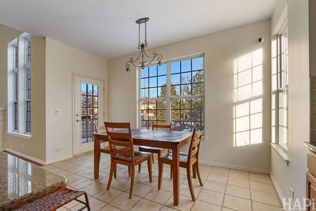 1385 Caribou Lane, Hoffman Estates, IL 60192