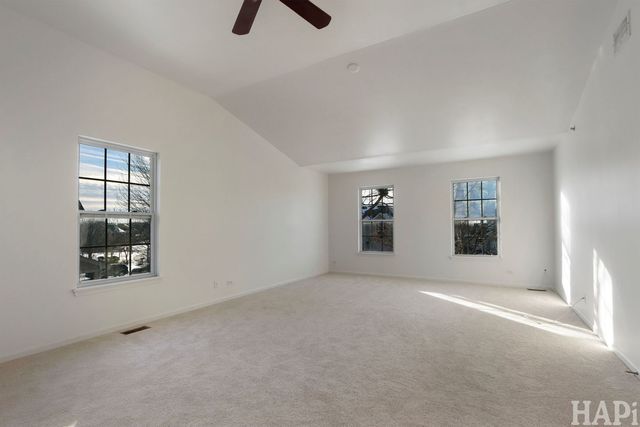 1385 Caribou Lane, Hoffman Estates, IL 60192