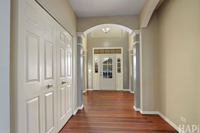 1385 Caribou Lane, Hoffman Estates, IL 60192