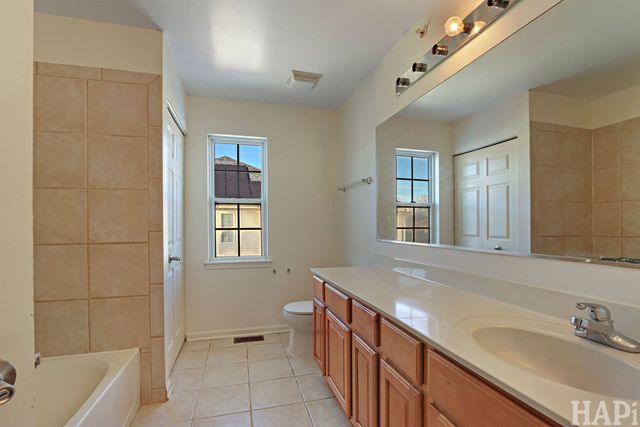 1385 Caribou Lane, Hoffman Estates, IL 60192