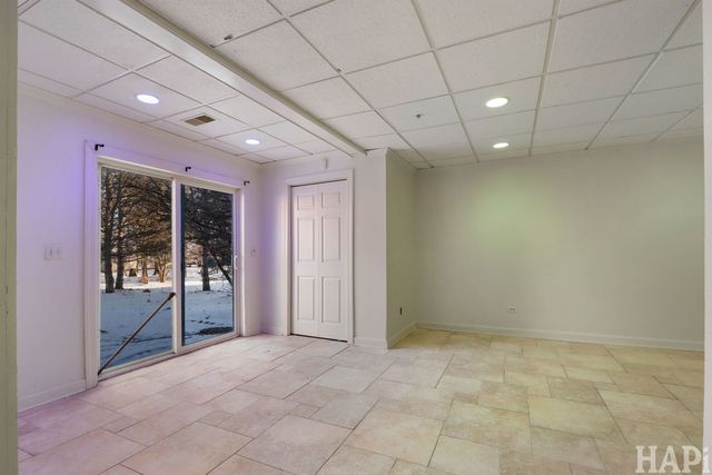 1385 Caribou Lane, Hoffman Estates, IL 60192