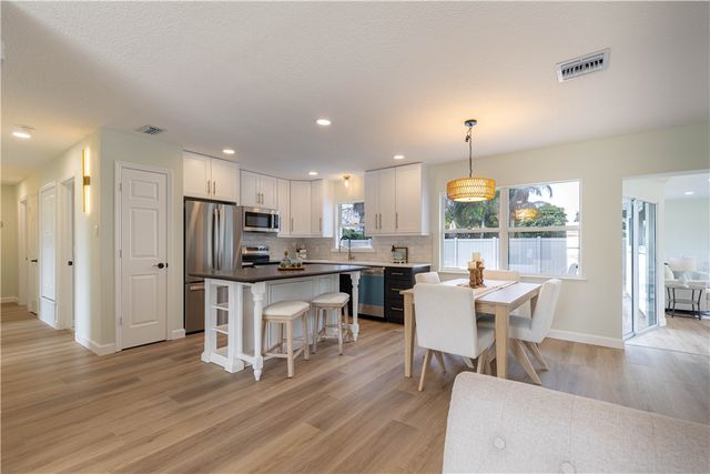 882 Gilbert Street, Sebastian, FL 32958