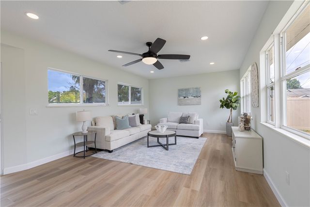 882 Gilbert Street, Sebastian, FL 32958
