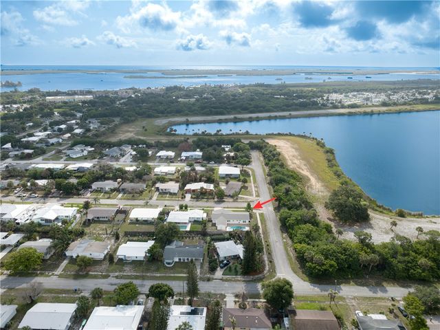 882 Gilbert Street, Sebastian, FL 32958