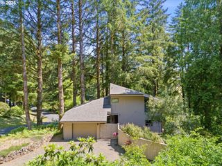 103 SALISHAN Dr, Gleneden Beach, OR 97388