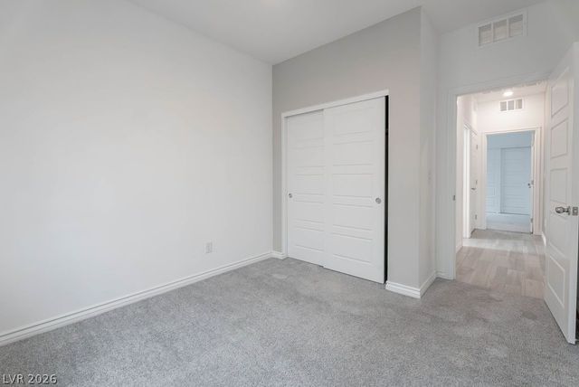 8243 Vino Merlot Avenue, Las Vegas, NV 89113
