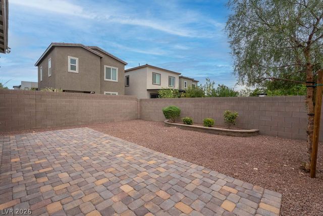 8243 Vino Merlot Avenue, Las Vegas, NV 89113