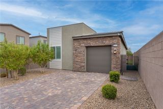 8243 Vino Merlot Avenue, Las Vegas, NV 89113