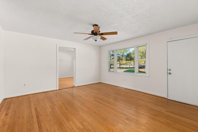 1787 Dogwood Road, Charleston, SC 29414