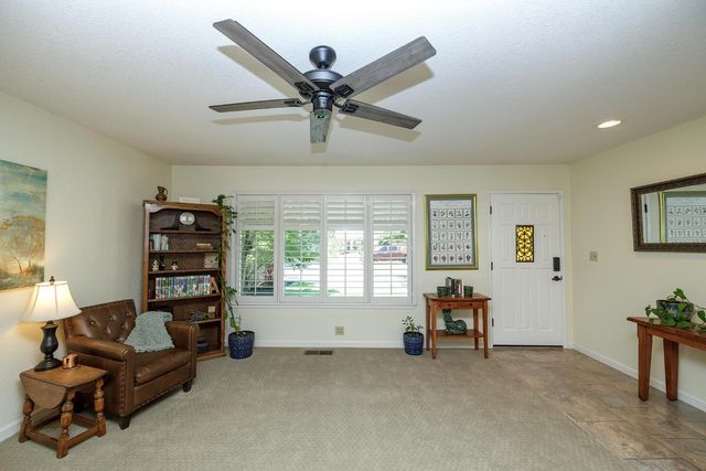 3836 Hillsboro Ct, Modesto, CA 95356