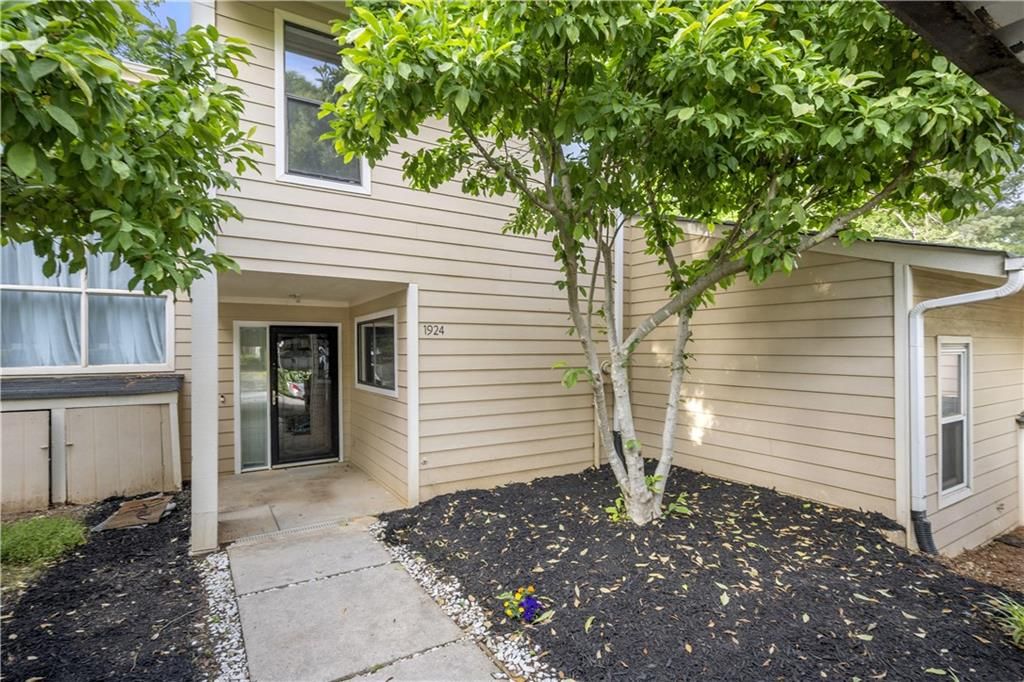 1924 Variations NE Drive, Atlanta, GA 30329