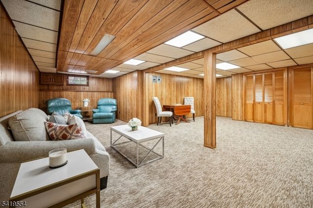 167 Newbrook Lane, Springfield Twp., NJ 07081