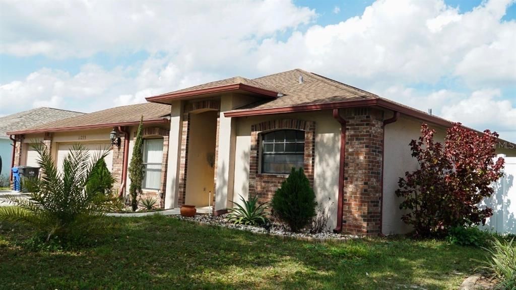 Image 1 of property listing at 11233 ANDY DRIVE, Riverview, FL 33569