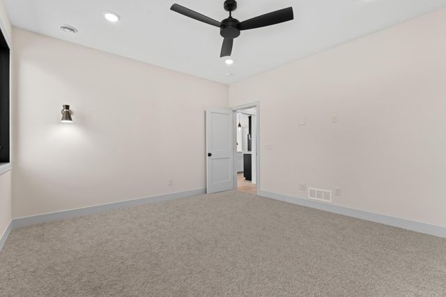 4969 Noble Drive NW, Rochester, MN 55901