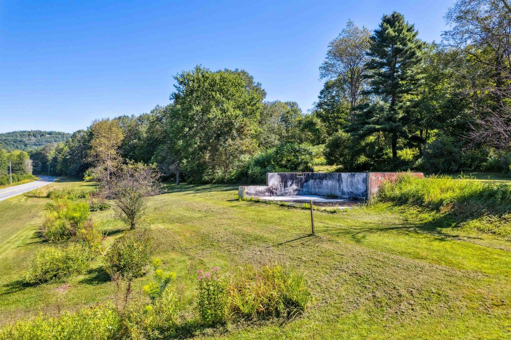 798 VT Route 14, Sharon, VT 05065