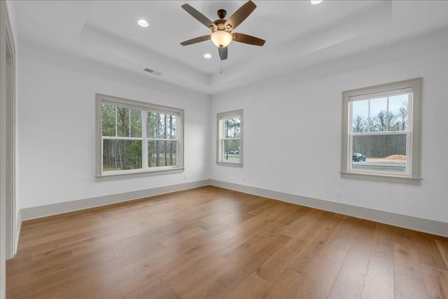 3200 Crockett Pointe, Jasper, TN 37347