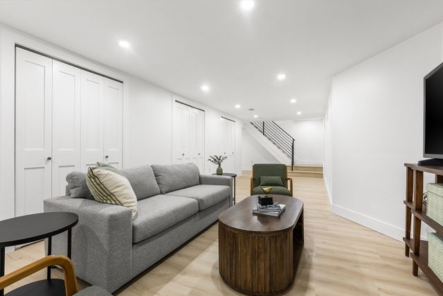 22 Prescott Street 1, Salem, MA 01970