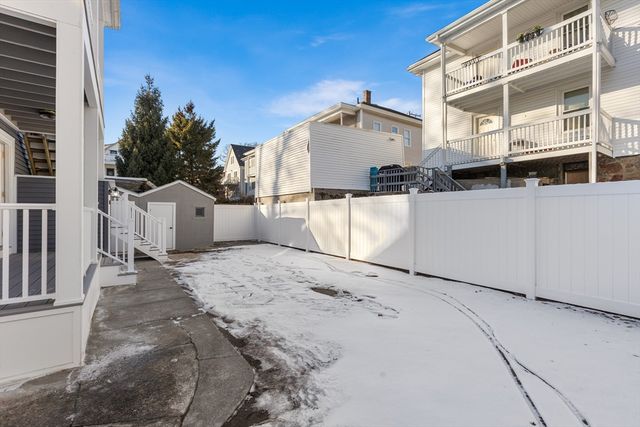 22 Prescott Street 1, Salem, MA 01970