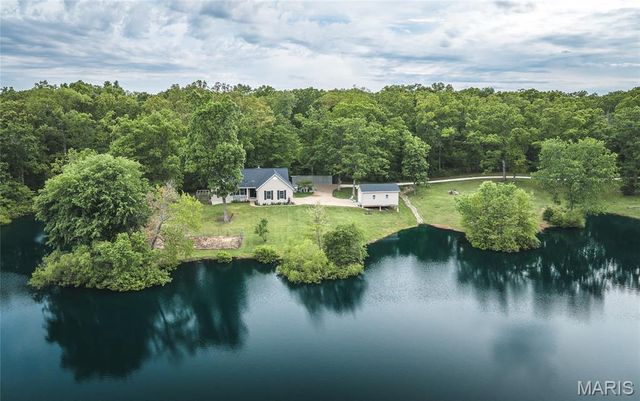 21212 Oak Trail, Warrenton, MO 63383