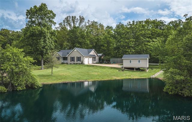 21212 Oak Trail, Warrenton, MO 63383