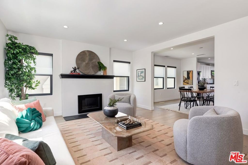 1015 S Tremaine Avenue, Los Angeles, CA 90019 — photo 5