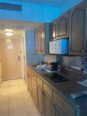 19201 Collins Avenue 1022, Sunny Isles Beach, FL 33160