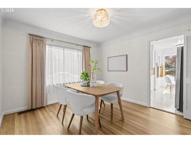 4805 Se 41ST Ave, Portland, OR 97202