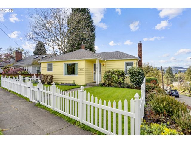 4805 Se 41ST Ave, Portland, OR 97202
