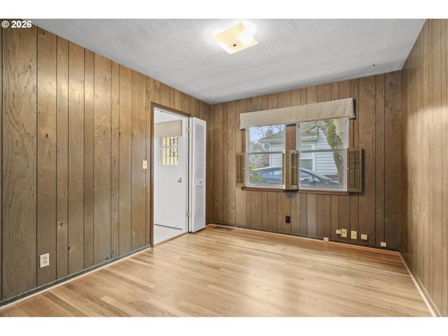 4805 Se 41ST Ave, Portland, OR 97202