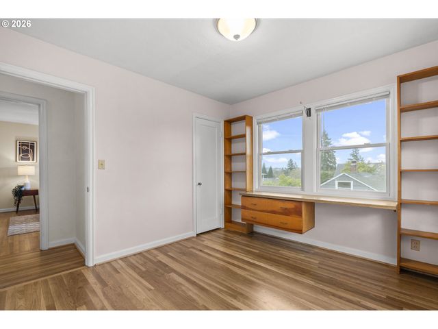 4805 Se 41ST Ave, Portland, OR 97202