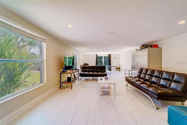 11472 PARK BOULEVARD, Seminole, FL 33772