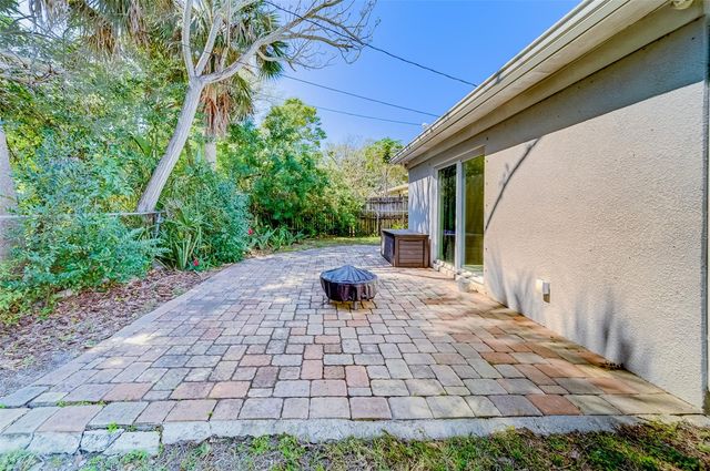 11472 PARK BOULEVARD, Seminole, FL 33772