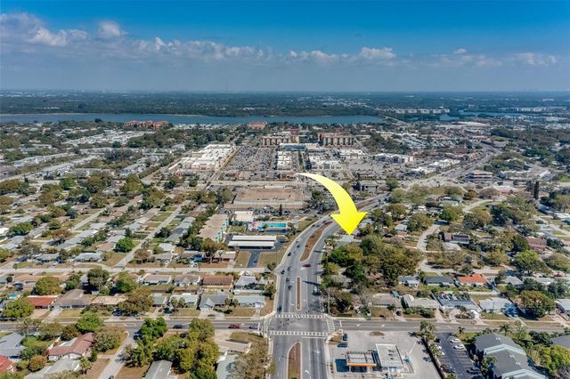 11472 PARK BOULEVARD, Seminole, FL 33772