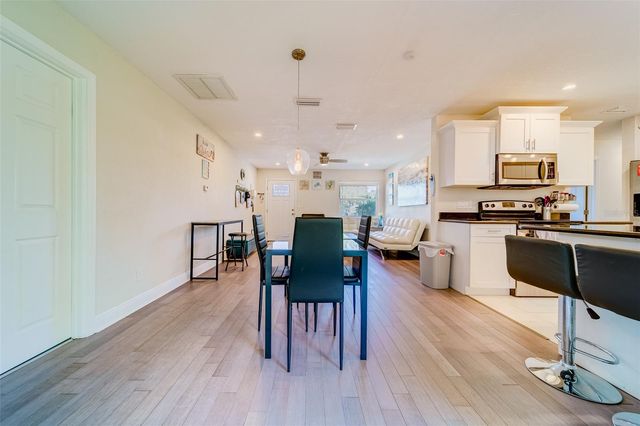 11472 PARK BOULEVARD, Seminole, FL 33772