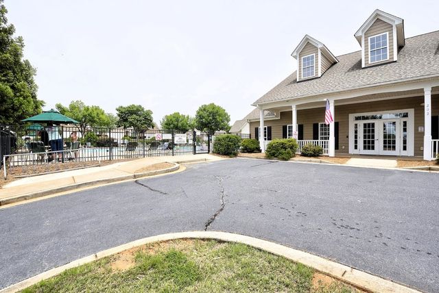 411 Shoreline Boulevard, Boiling Springs, SC 29316