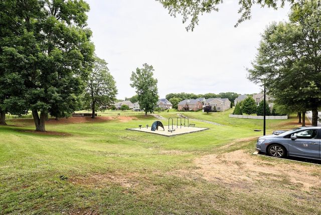 411 Shoreline Boulevard, Boiling Springs, SC 29316