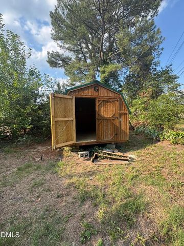 5124 Royal Acres Road, Raleigh, NC 27610