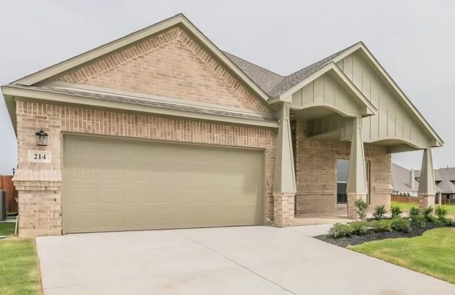214 Navajo Trail, Alvarado, TX 76009