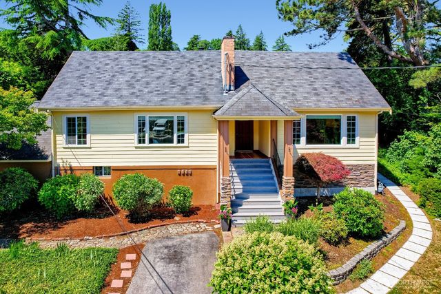 2113 Snyder Avenue, Bremerton, WA 98312