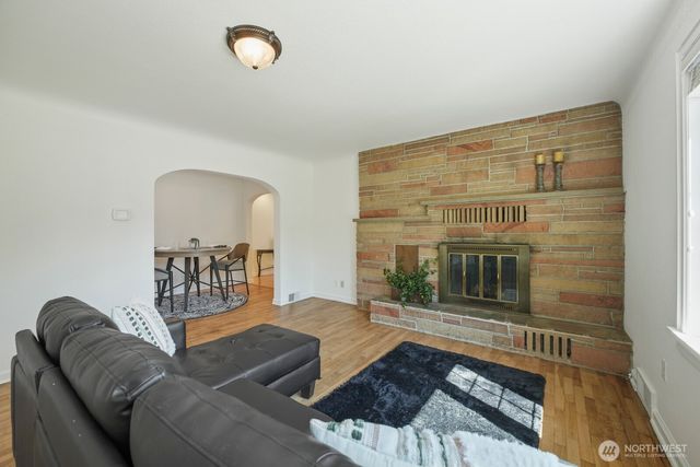 2113 Snyder Avenue, Bremerton, WA 98312