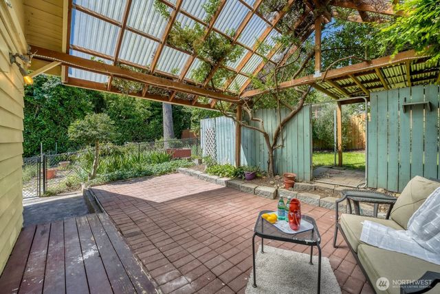 2113 Snyder Avenue, Bremerton, WA 98312