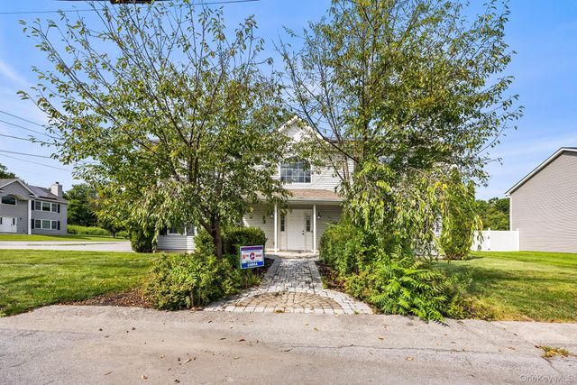 1 Sanford Avenue, Chester, NY 10918
