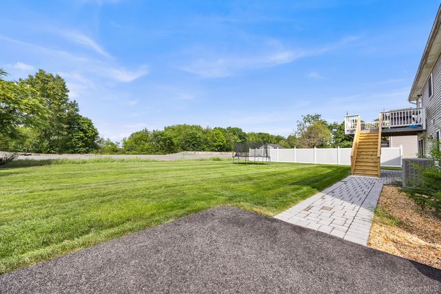 1 Sanford Avenue, Chester, NY 10918